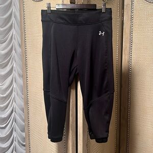 Under Armour women’s softball pants small